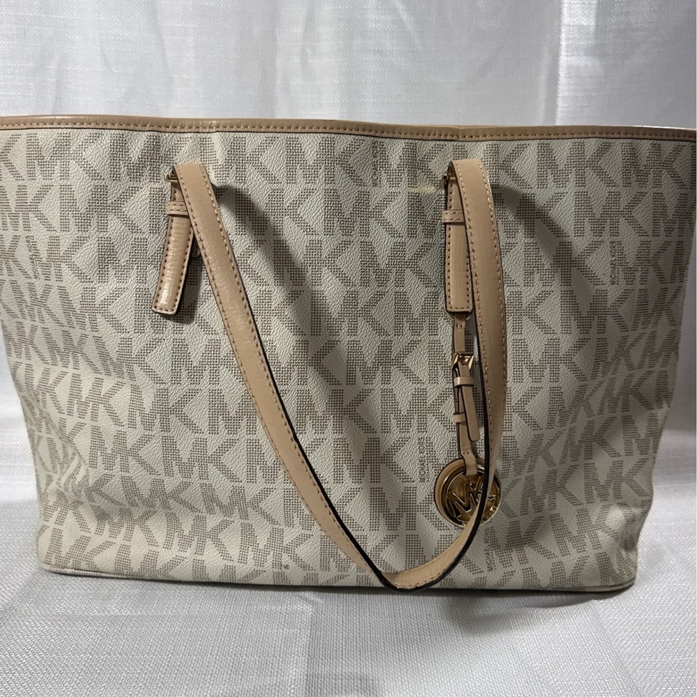 Michael Kors Voyager Tote Bag Vanilla MK Monogram Signature Large Shoulder Bag